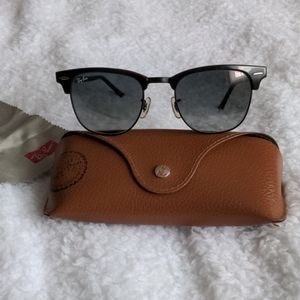 Authentic Ray-ban vintage women sunglasses
